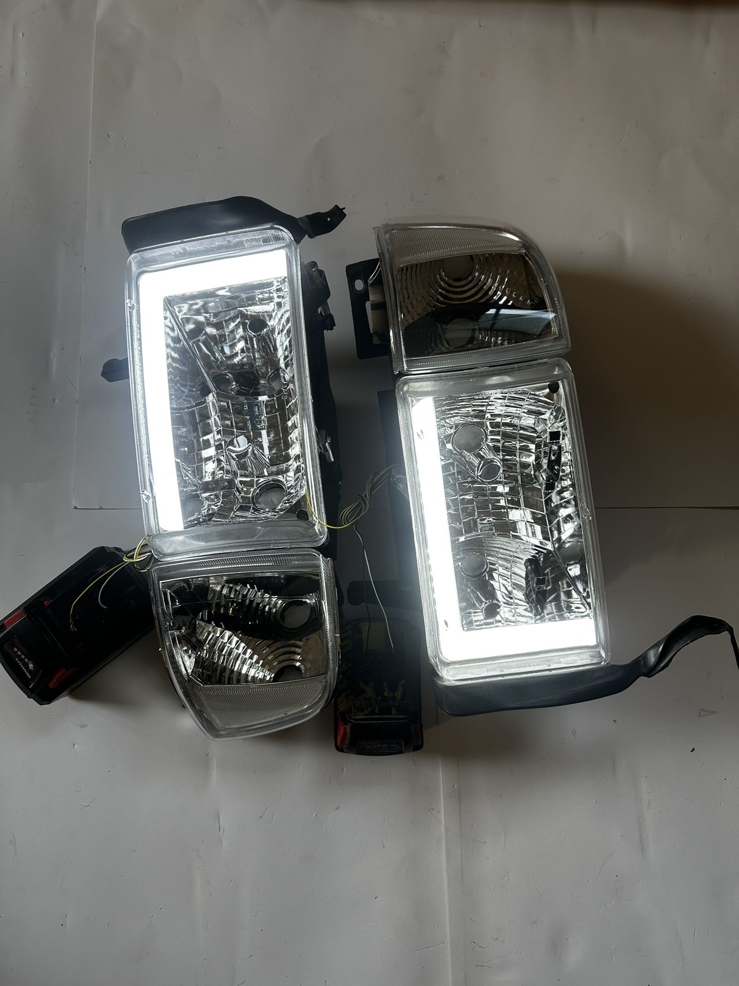 Dodge Ram 1500/2500/3500 LED Headlight Year 94-02