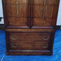 5 ~ Drawer Bassett Chest Of Drawers