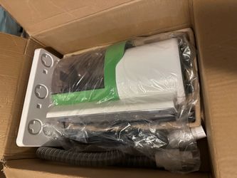 Pet grooming kit vacuum
