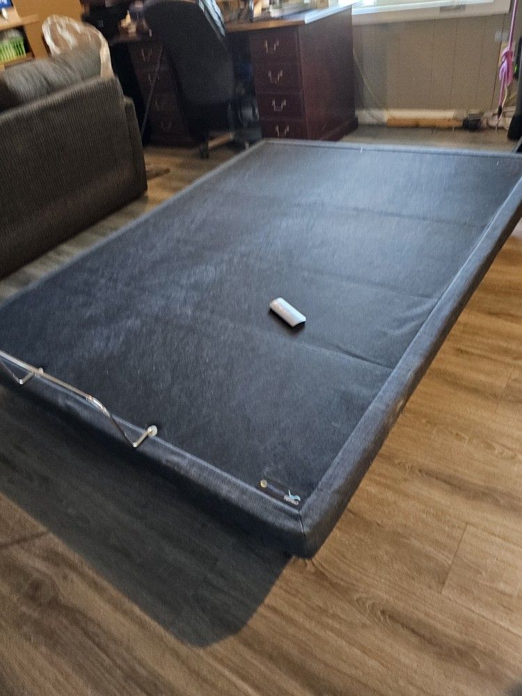 Queen Adjustable Bed Frame