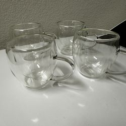 4 irredescent shiny glass cups