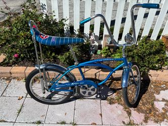 1970 Schwinn Delux bicycle