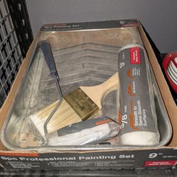 Paint Roller And Tray 