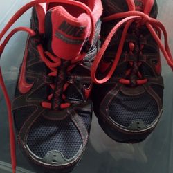 Nike Alvord 8 Woman's 7.5 Trail Shoes