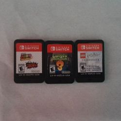 2 Nintendo Switch Game Cartilages And Cover Box Bundle.