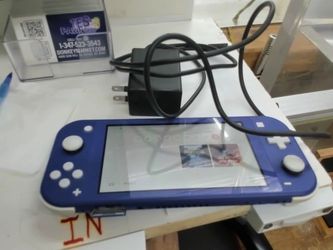 Consoles NINTENDO SWITCH LITE HDH-001[53404}