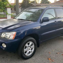 Toyota HIGLANDER 2002