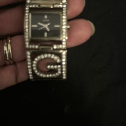Guess Women’s Bracelet Watch 