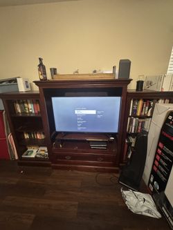 Entertainment Center With Bookshelves