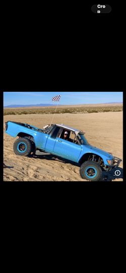 1984 Toyota Extra Cab. Prerunner