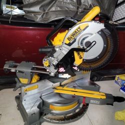 Dewalt Miter Saw 60v TOOL ONLY 