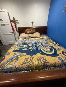 King size Bed