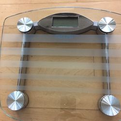 Pretty Clear Digital Scale By Taylor Great Condition 