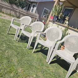 4 Plastic 4 Chair cream Color Heavy Sturdy Good Conditions 