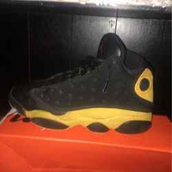 Size 9 Anthony Carmelo 13s Need A Lil Repairing Though