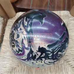 Right Handed Hammer Statement Hybrid Professional Bowling Ball For Sale. 15 Lbs. Retail Price Is Anywhere From $239-$300. Only $60 Firm