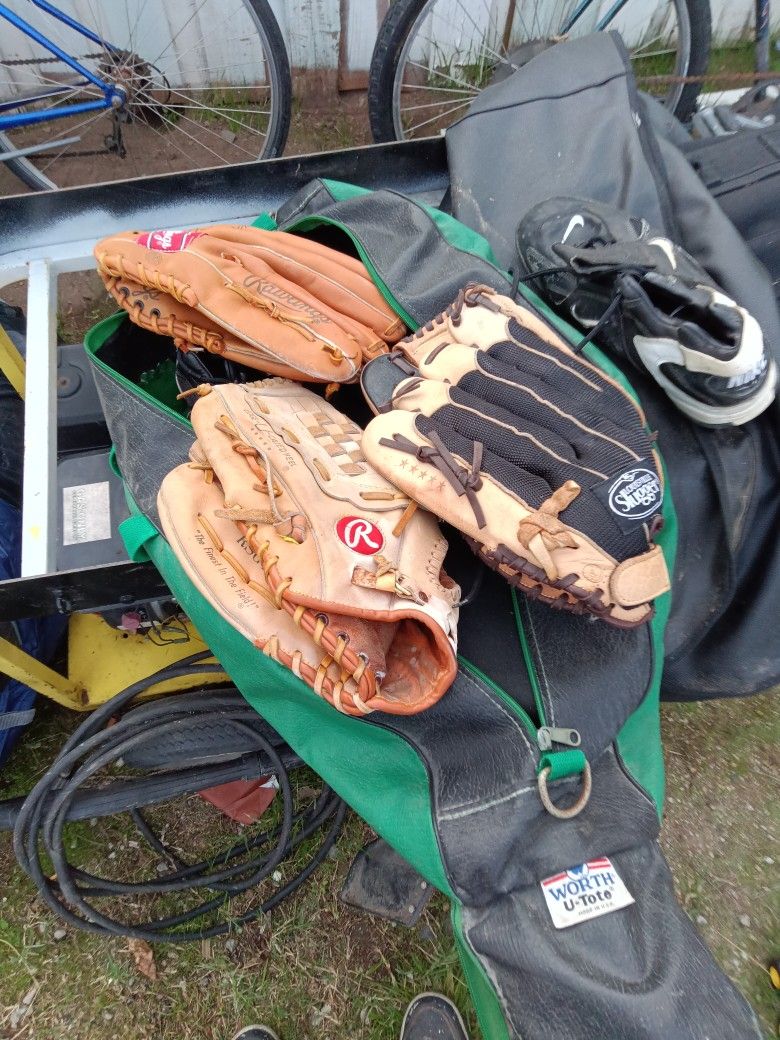 Baseball Gloves