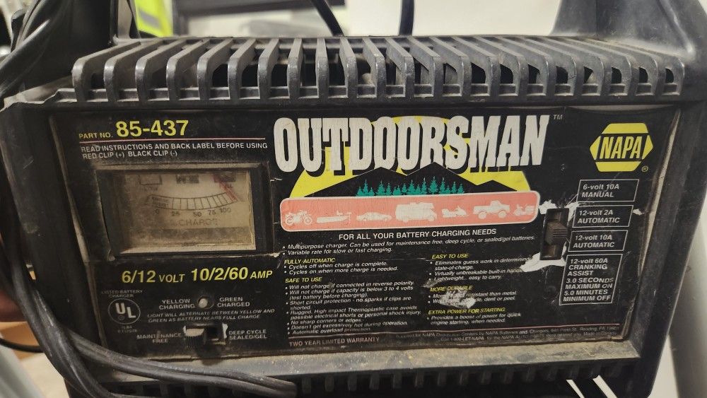 Napa Battery Charger Tender