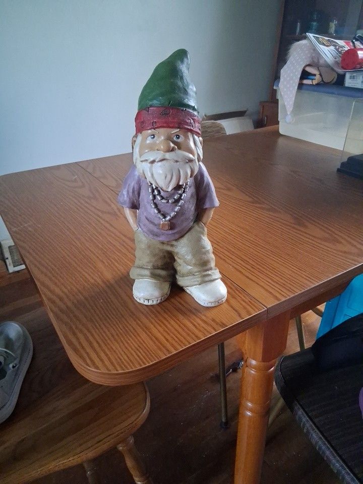 "Dude" Gnome Statue