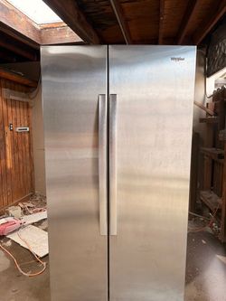 Whirlpool 25 Cu. Ft. Stainless Steel Side-by-Side Fridge – Clean Condition