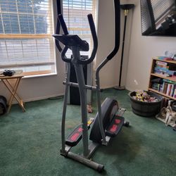 Elliptical Trainer Machine