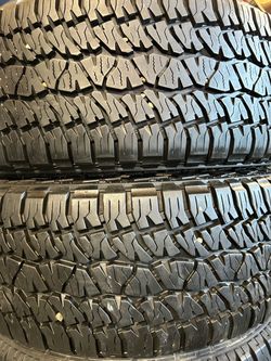 285/60R20 Nexen LT