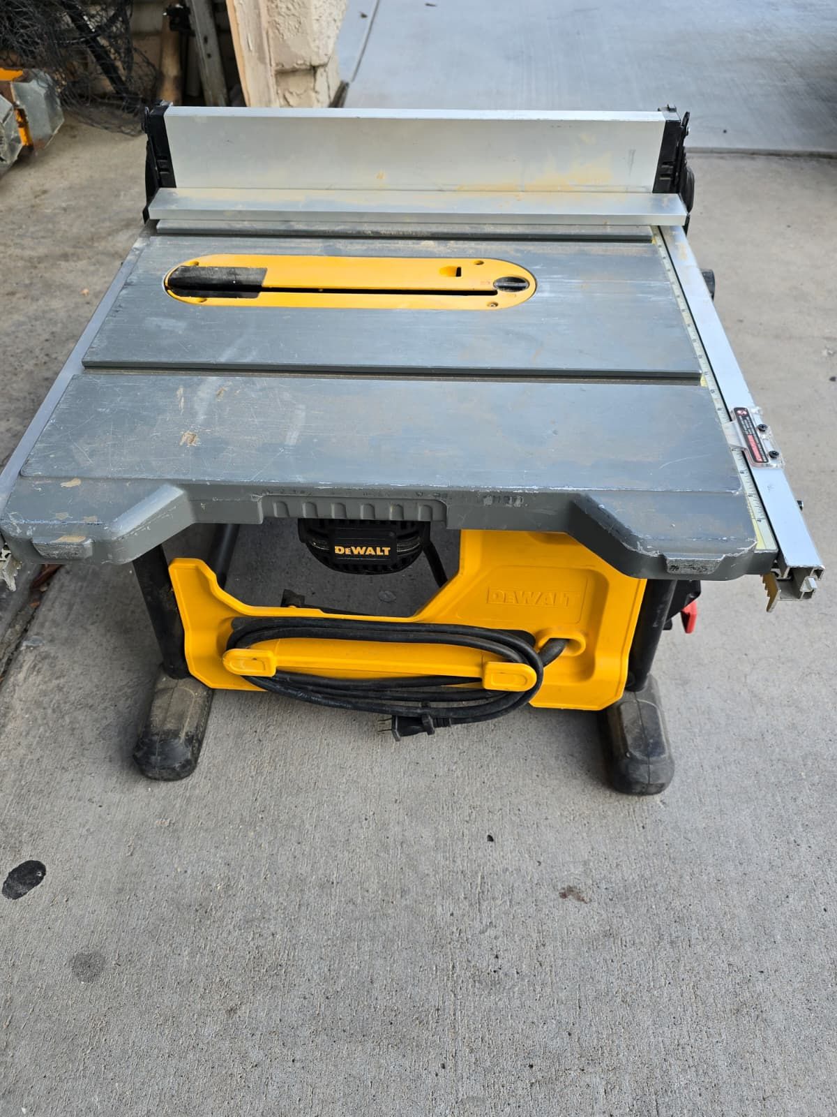 Dewalt Table Saw