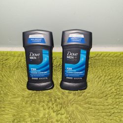 2 Dove Men + Care 2.7oz Deodorants 72hr Protection Clean Comfort 