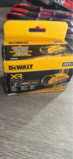DeWalt 20V MAX XR Powerstack 3.5 Ah Battery DCBP320