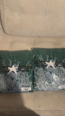 Spider hoodie dark green