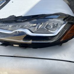 2016-20 JAGUAR XF LEFT HEADLIGHT 