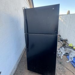 Maytag Fridge used