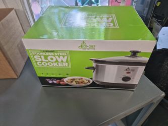 Slow cooker