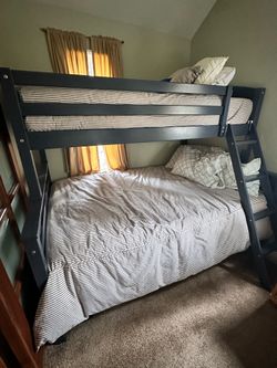 Full over full bunk bed Top is twin, bottom is full
