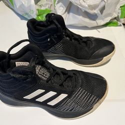 Adidas Boy Shoes Size 13