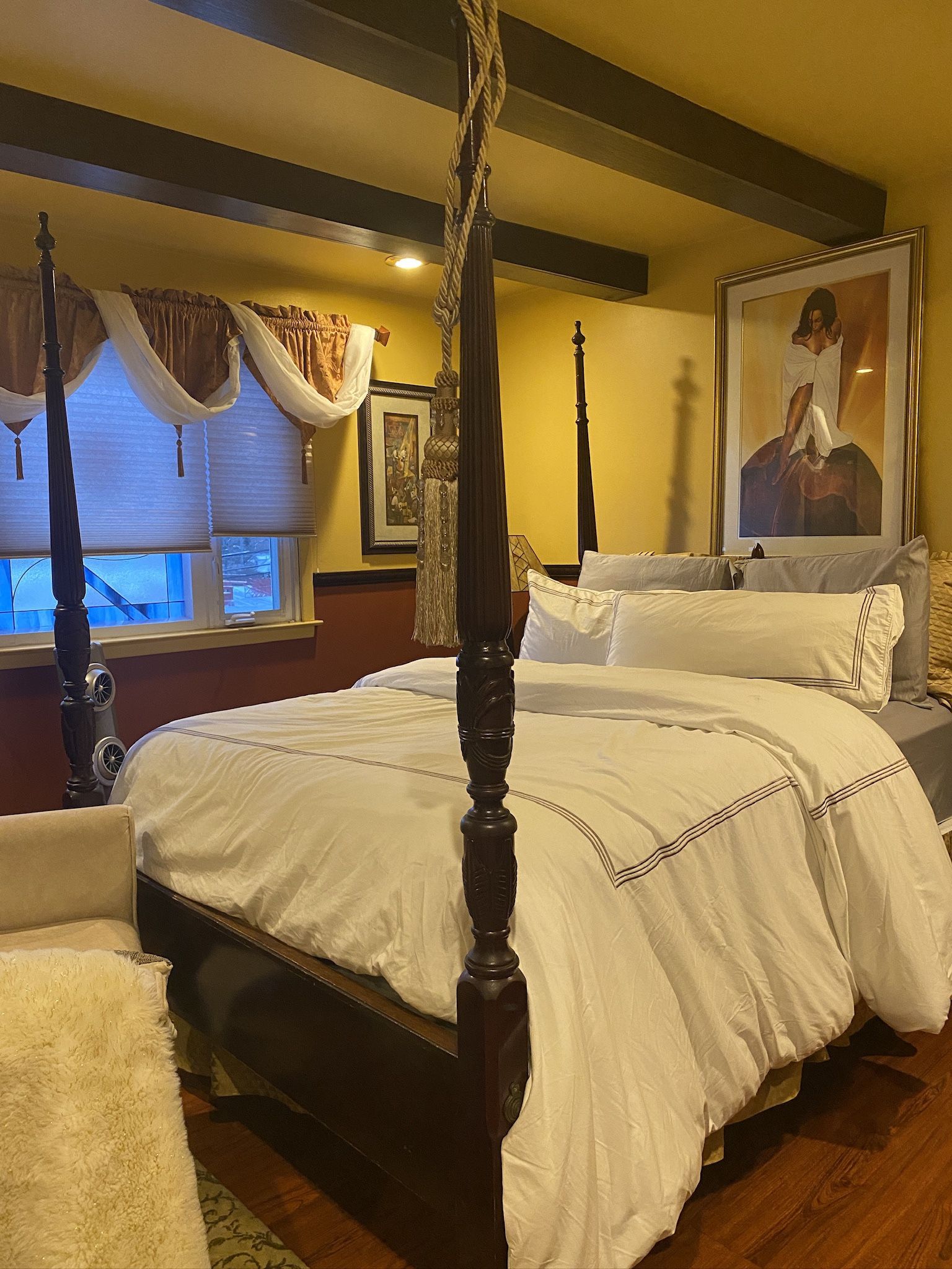 Antique Victorian Carved Mahogany Queen 4 Piece Bedroom Set w/ Matress