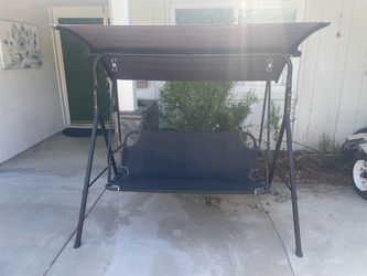 Swing chair