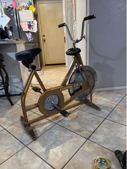 Schwinn XR-8 Exercise Bike Vintage