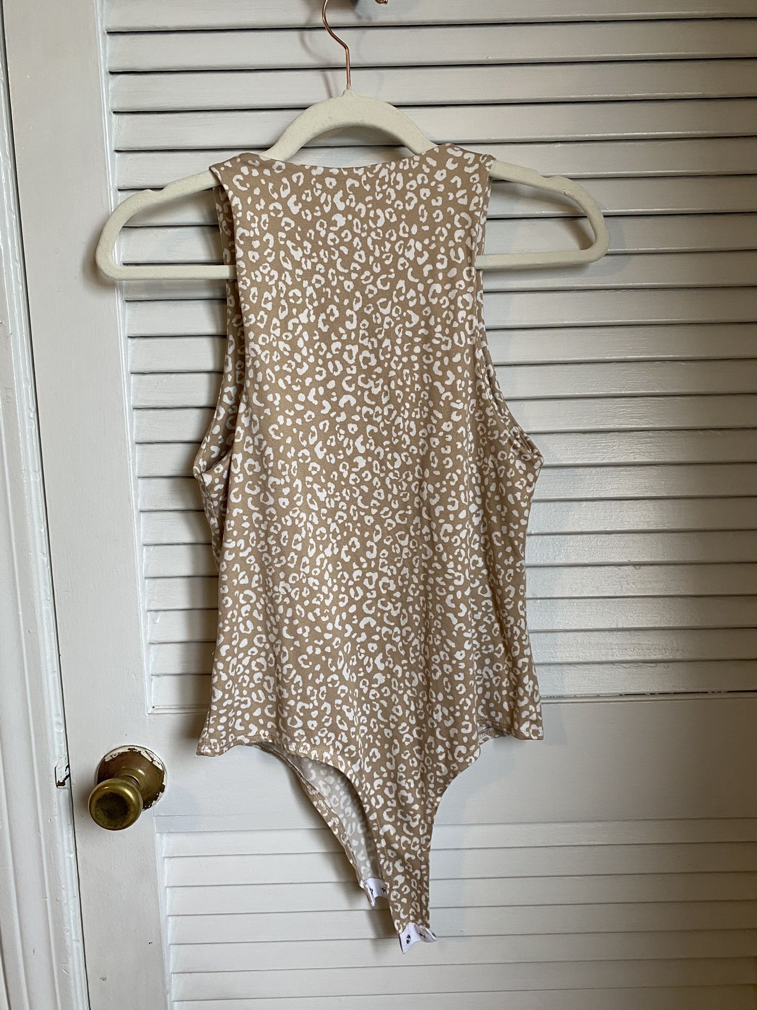 Gaze Leopard Print Bodysuit