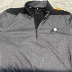 Nike Medium black/white 1/4 zip long sleeve 