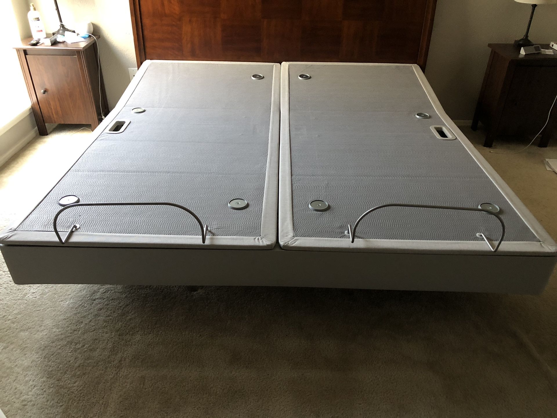 Flexfit Adjustable Base Sleep Number FlexFit 3 Adjustable Sleep Number Base (king sized) for Sale in Garland