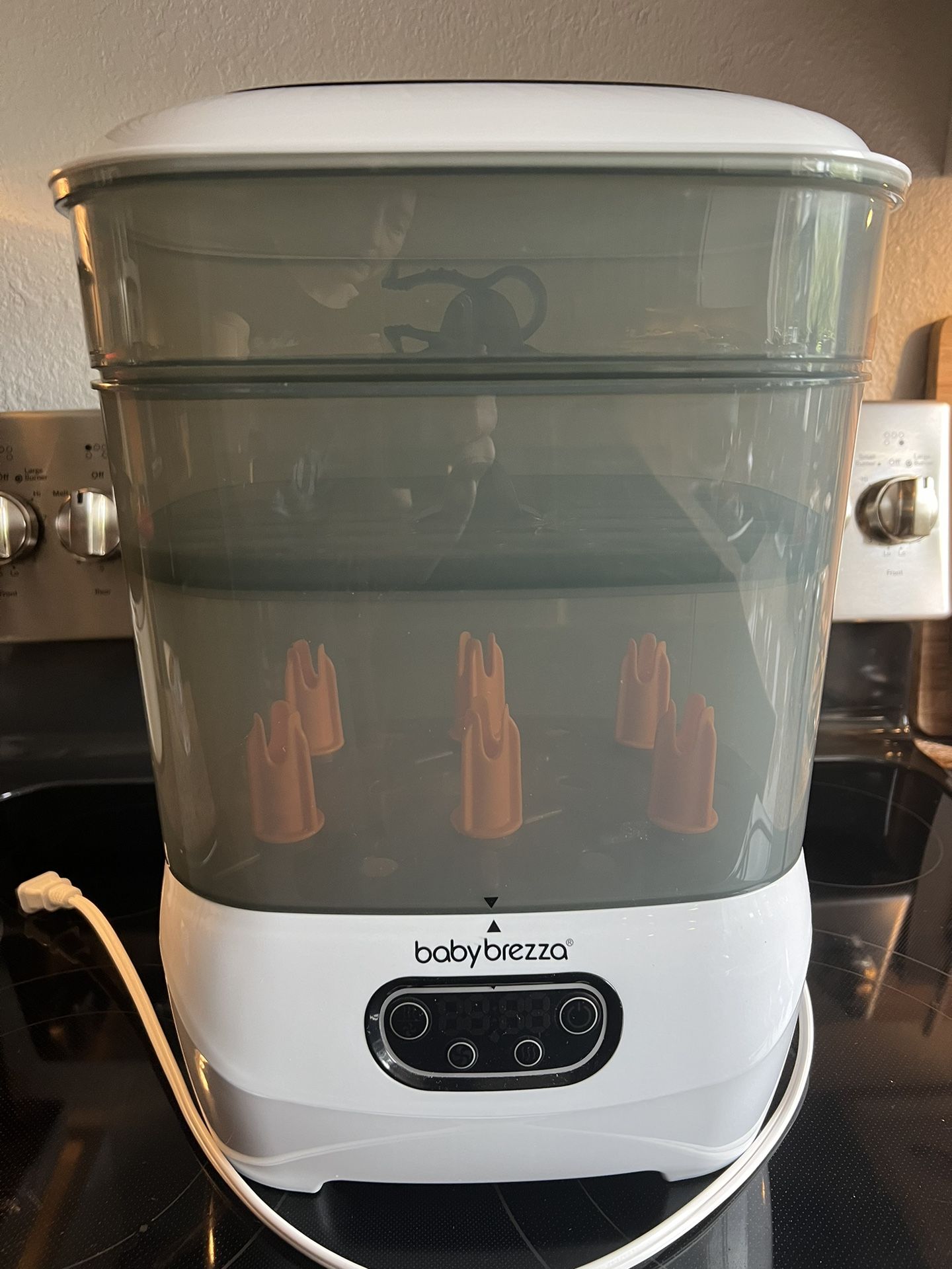 Baby Breda bottle sterilizer and dryer