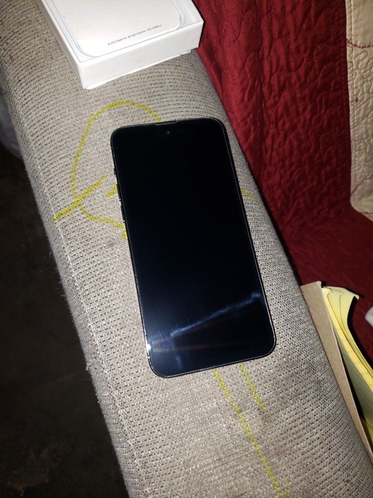 Selling My IPhone 14 Pro Max 