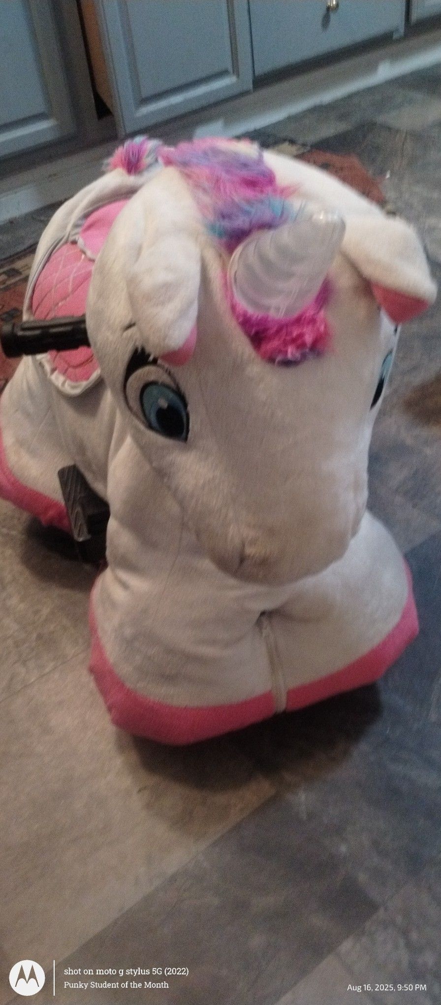 Motorized Unicorn 🦄