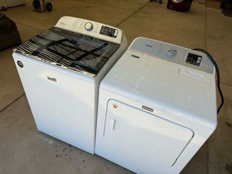 Maytag washer and dryer electric laundry set