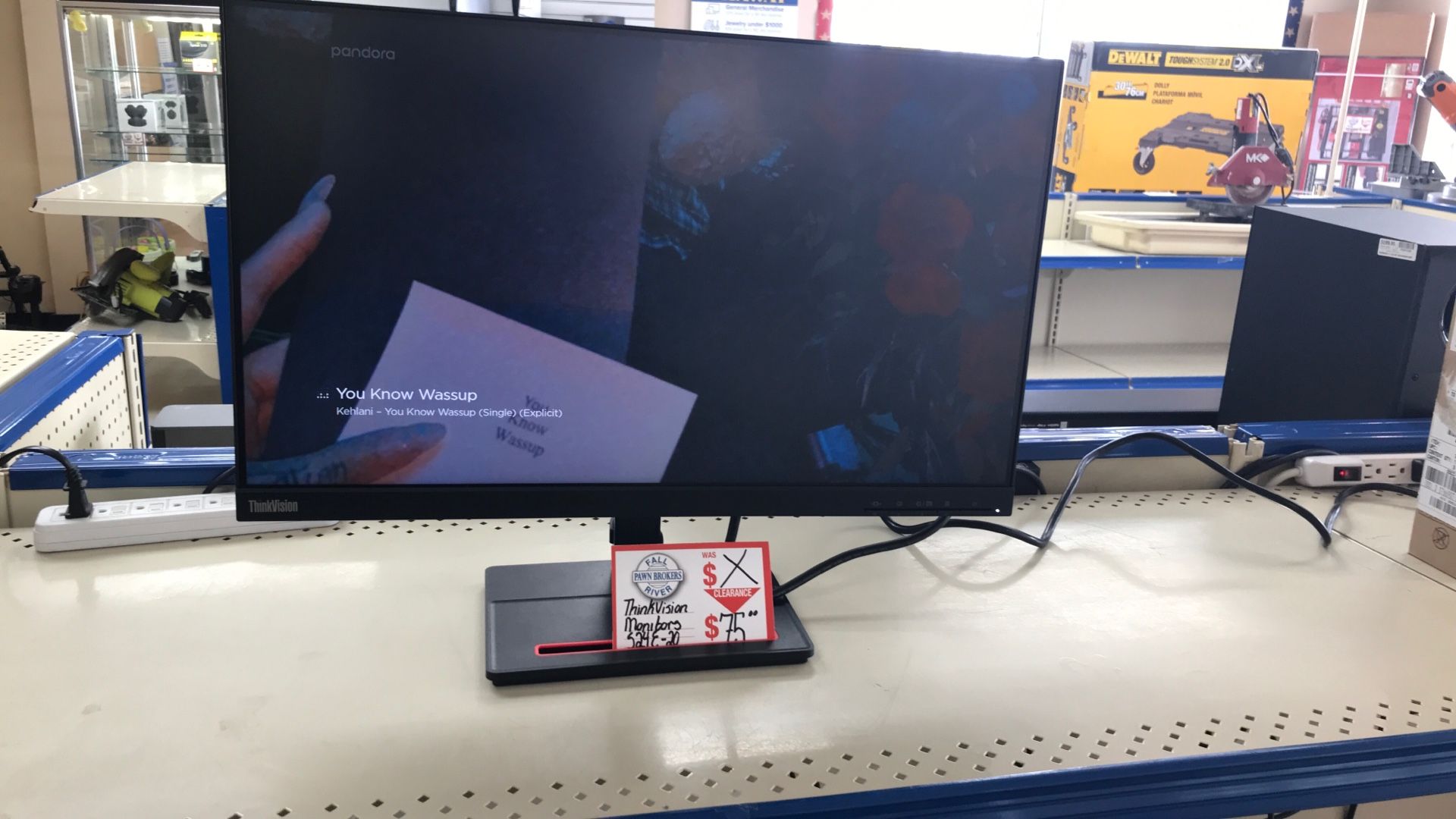 Thinkvision Monitor 24’