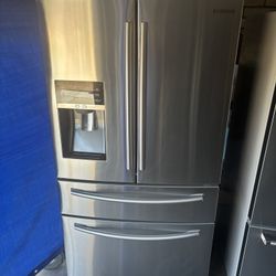 Fridges For Sale Are Plugged In Free Deliver OBO Razonble 