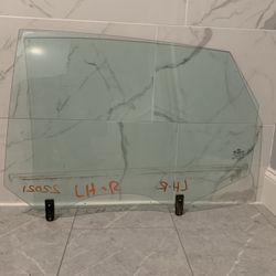 2006 Kia Spectra Hatch Window