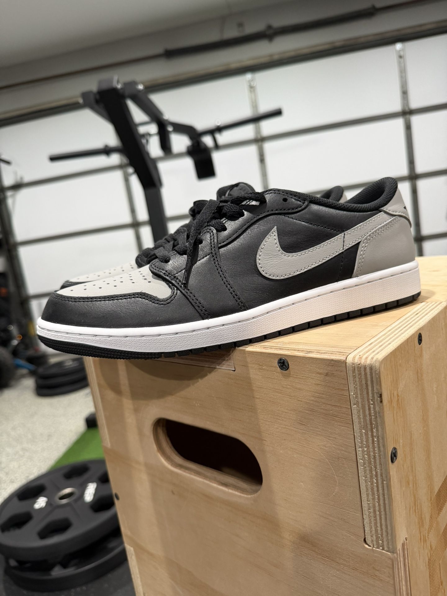 Jordan 1 Low “shadow” Grey/black