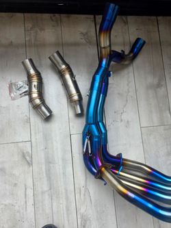 Kawasaki z900 exhaust header and mid pipe
